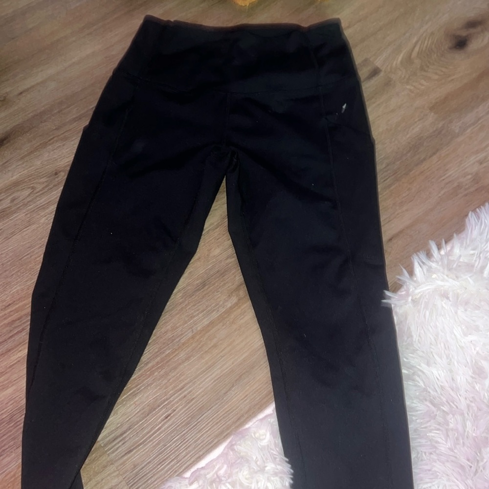 Black leggings with pockets